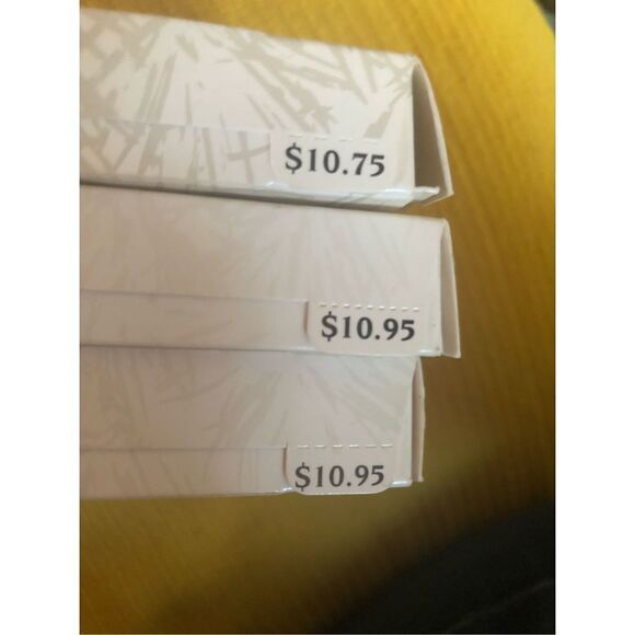 NIB Hallmark Keepsake Ornament Collector’s Series Christmas Stamps Set Of 3 - Picture 5 of 5